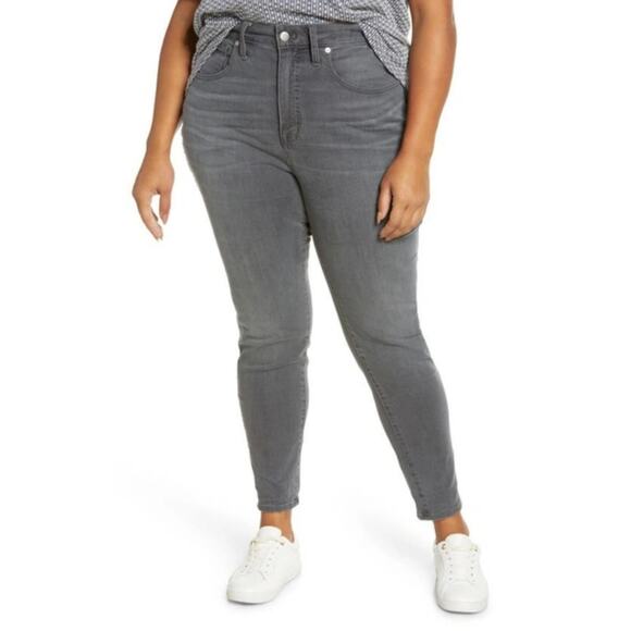 Madewell Plus 11" High-Rise Skinny Jeans in Levin Wash: Retro Pocket Edition 18W - Picture 1 of 6